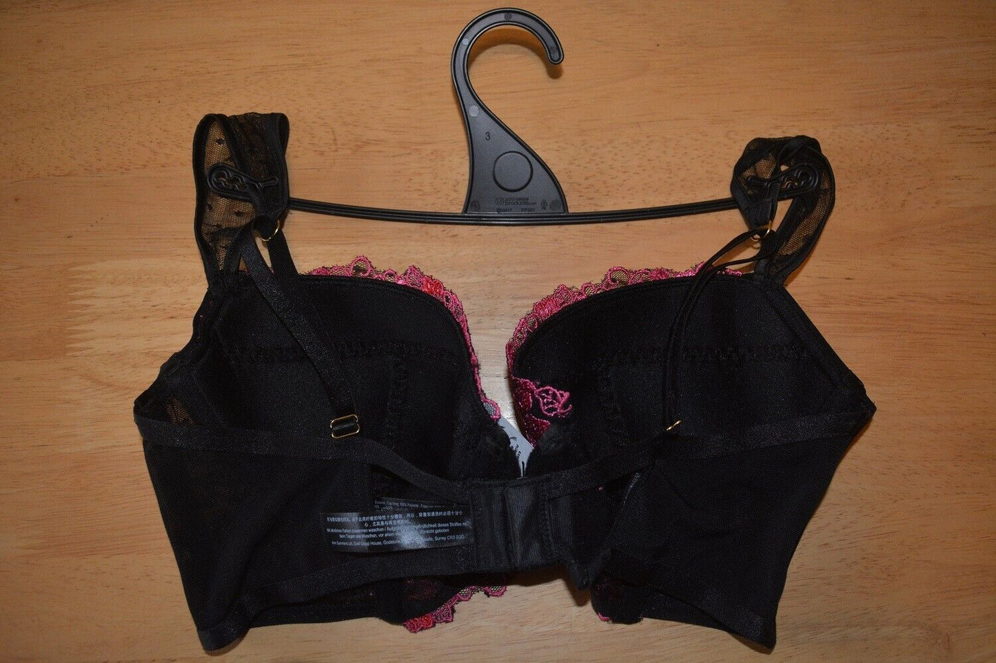 Ann Summers Sexy Carmen Red Lace Deep Plunge Bra Size 34B 97319 RRP £34 Clothes, Shoes & Accessories:Women:Women's Clothing:Lingerie & Nightwear:Bras & Bra Sets CasaFenix