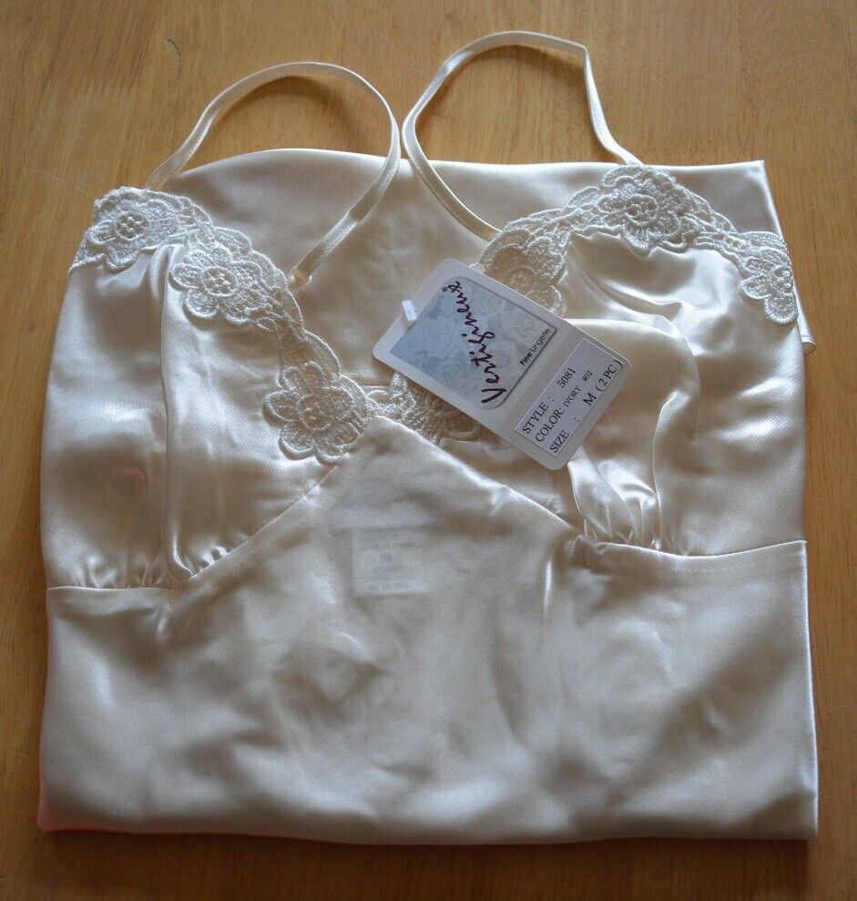 New Sexy VX Intimate Ivory satin & Lace Babydoll + G-String (5081). Size Medium Clothes, Shoes & Accessories:Women:Women's Clothing:Lingerie & Nightwear:Nightwear CasaFenix