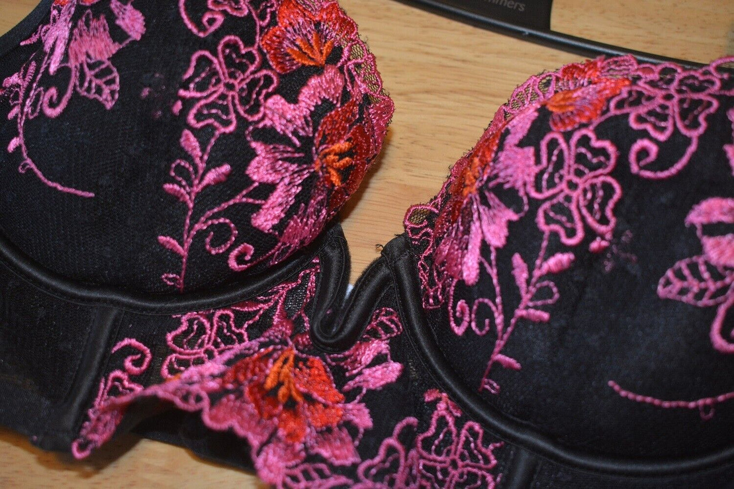 Ann Summers Sexy Carmen Red Lace Deep Plunge Bra Size 34B 97319 RRP £34 Clothes, Shoes & Accessories:Women:Women's Clothing:Lingerie & Nightwear:Bras & Bra Sets CasaFenix