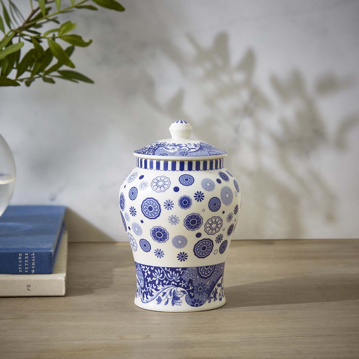 Brocato Mini Vase – Blue Italian Porcelain Ginger Jar Style dinnerware CasaFenix