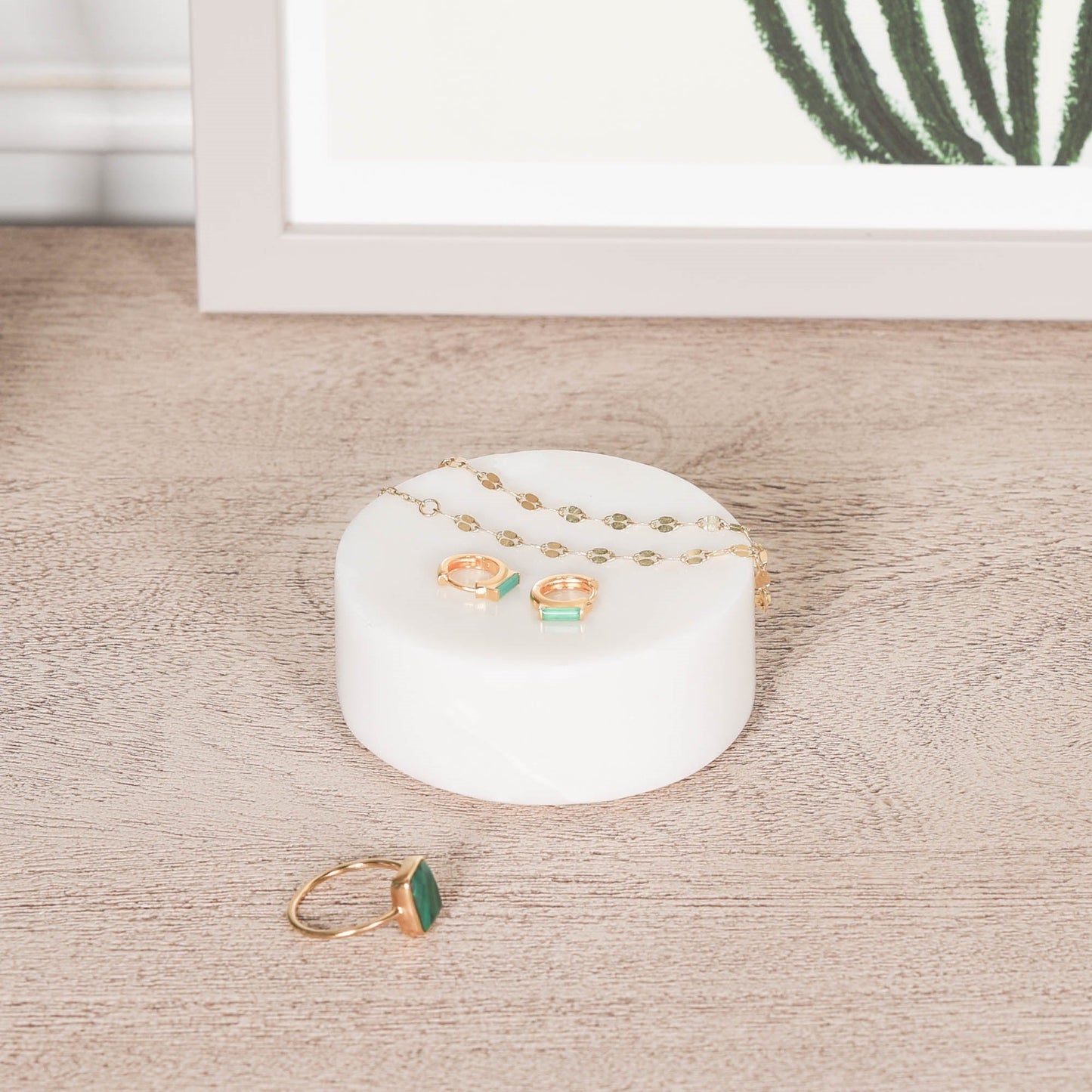 Natural White Marble Jewellery Holder CasaFenix