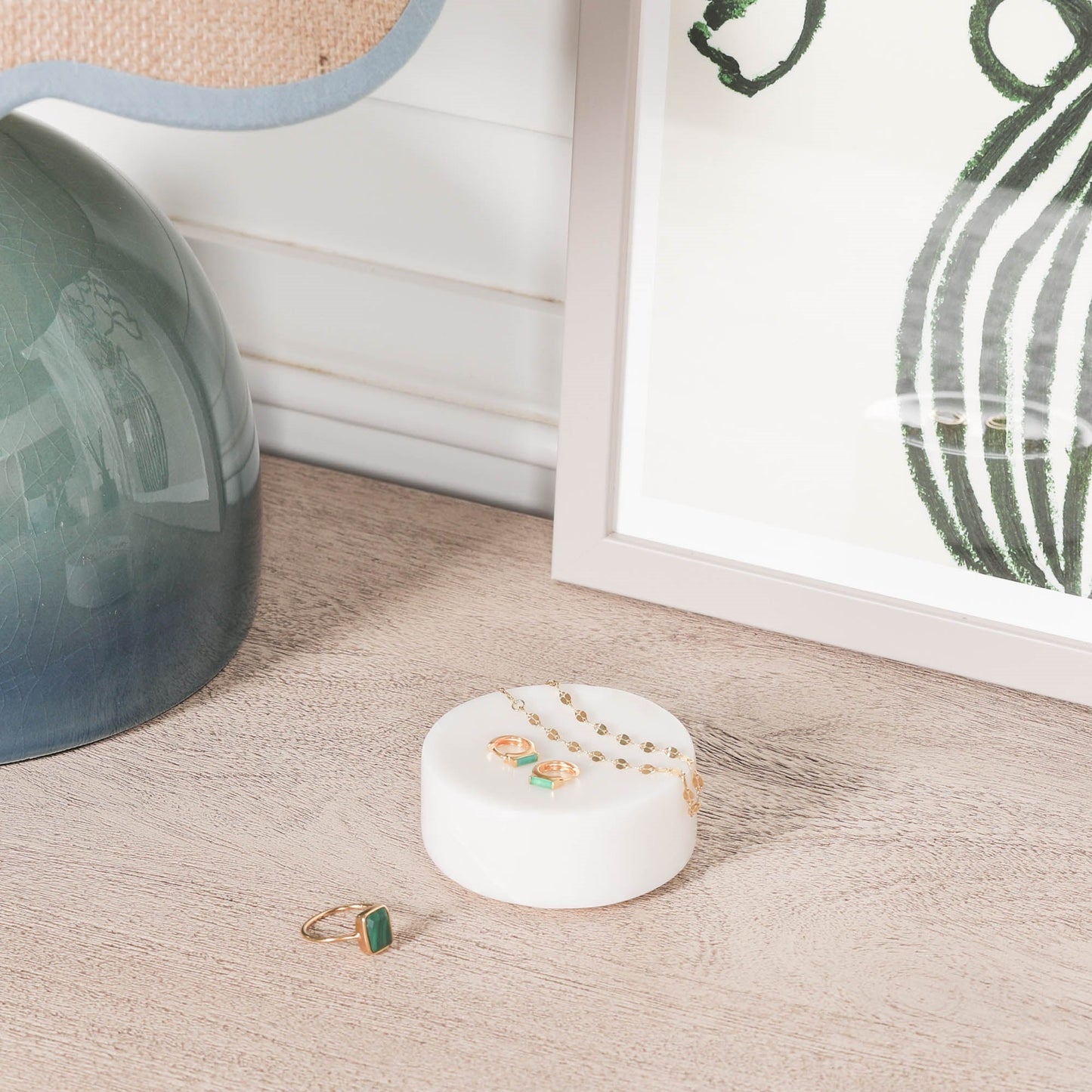 Natural White Marble Jewellery Holder CasaFenix
