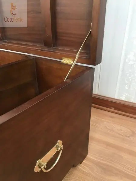 Solid Mahogany Blanket Box / Chest / Trunk or Coffee Table - CasaFenix