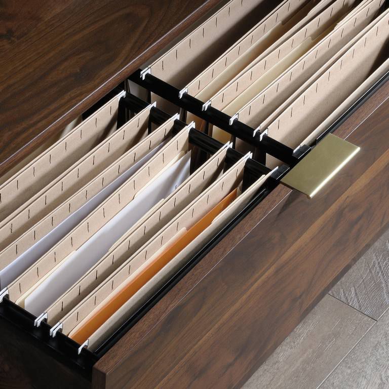 CLIFTON PLACE CREDENZA CasaFenix