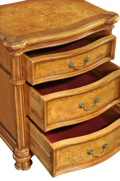 Burr Walnut Veneer Bedside Table | 3 Drawers | Cheshire Collection Bedside table / chest CasaFenix