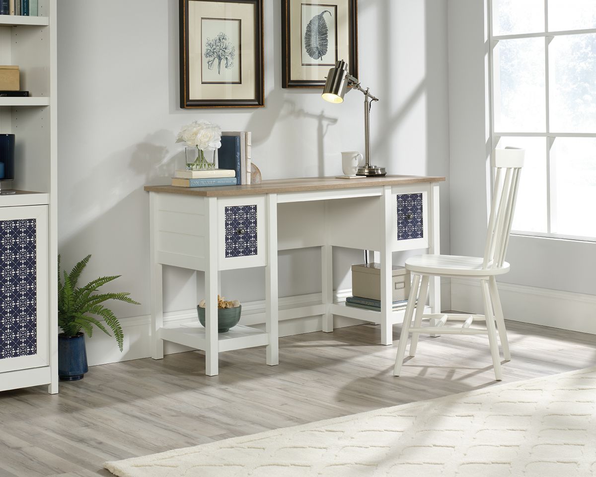 MEDITERRANEAN SHAKER STYLE DESK CasaFenix