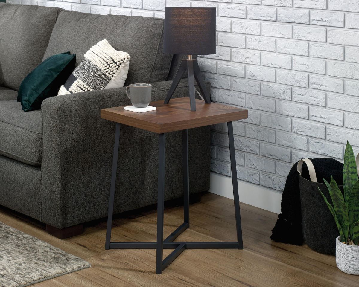 CANYON LANE SIDE TABLE CasaFenix