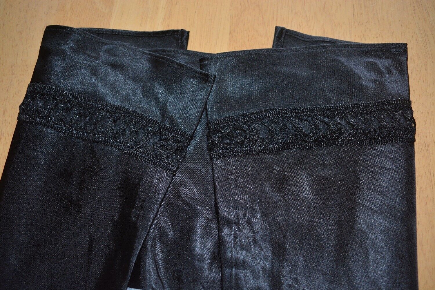 New VX Intimate Black Satin & Lace Split Babydoll + G-String (5015). Sz Medium Clothes, Shoes & Accessories:Women:Women's Clothing:Lingerie & Nightwear:Nightwear CasaFenix