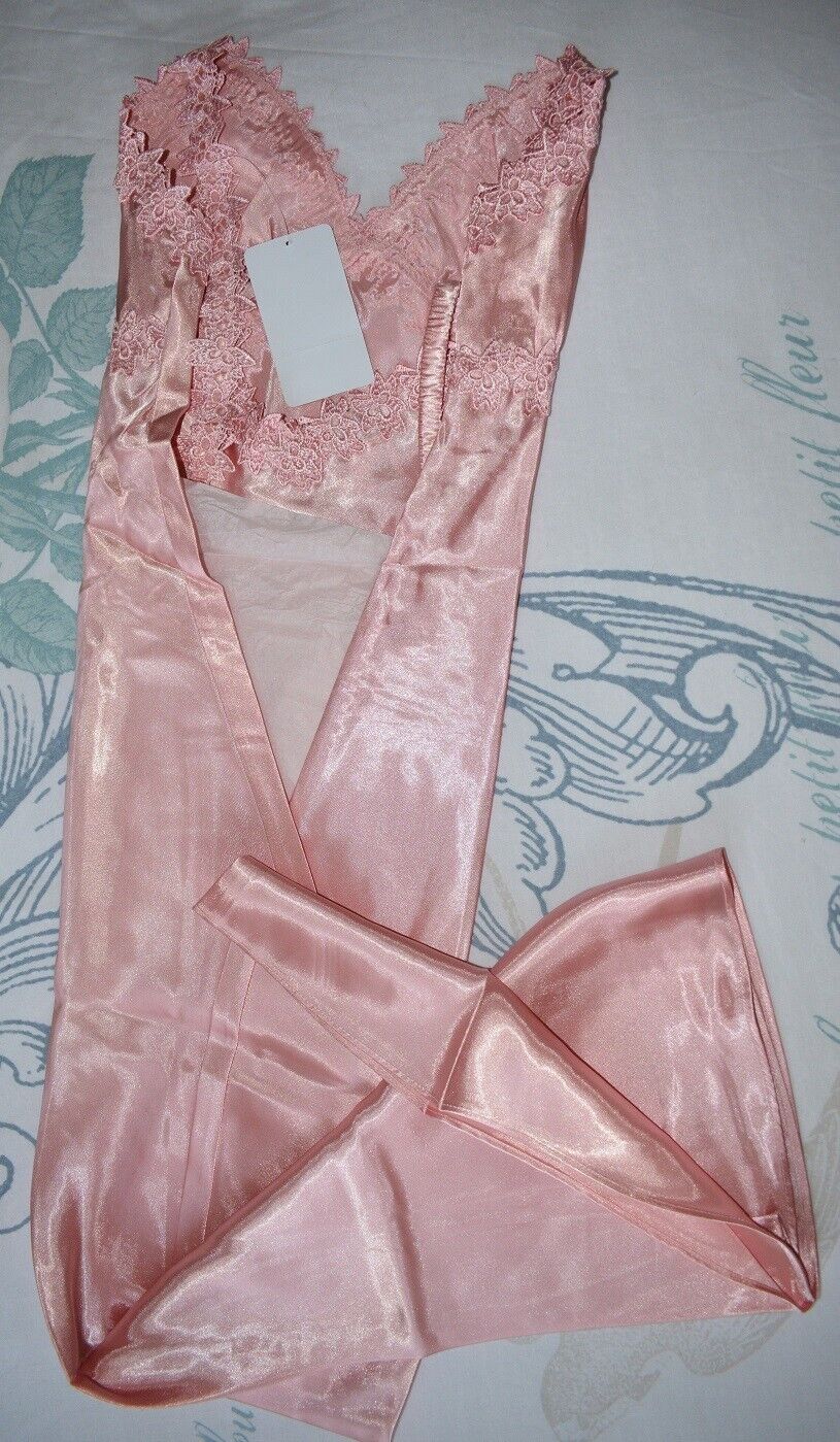 Brand New Lingerie VX Intimate Pink Rose Nightdress Gown Size Small. 6010 VX75 Clothes, Shoes & Accessories:Women:Women's Clothing:Lingerie & Nightwear:Nightwear CasaFenix