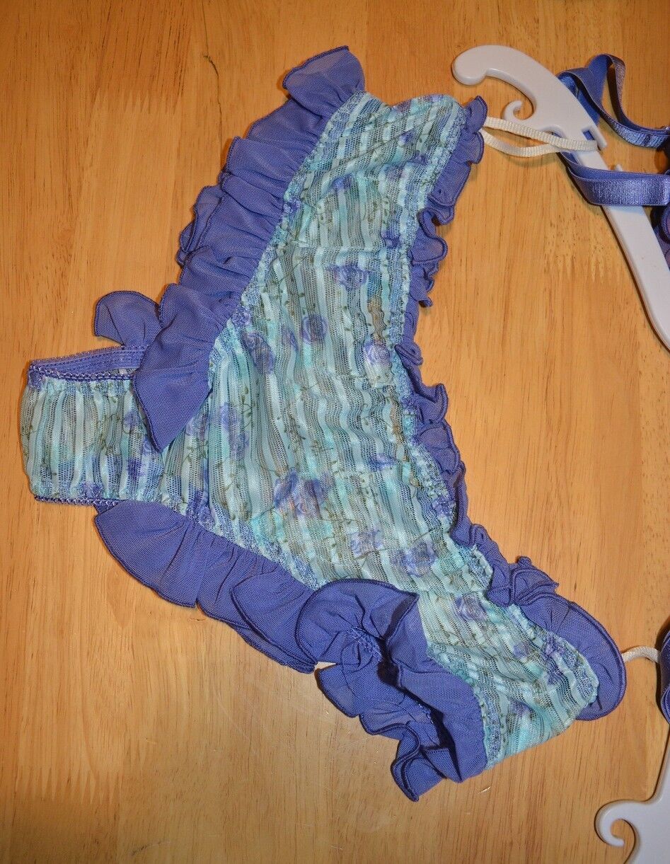 BNWT Elegant Moments Opaque Blue Bra & Frilly Short Set Size Large 3065 Clothes, Shoes & Accessories:Women:Women's Clothing:Lingerie & Nightwear:Bras & Bra Sets CasaFenix