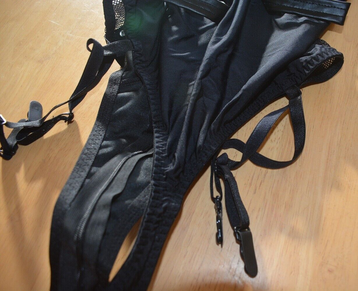 Sexy BDSM Crotchless Black Faux Leather Underwire Bra Teddy Size: Medium (L008) Clothes, Shoes & Accessories:Specialty:Erotic Clothing:Women's Underwear:Bodies & Catsuits CasaFenix