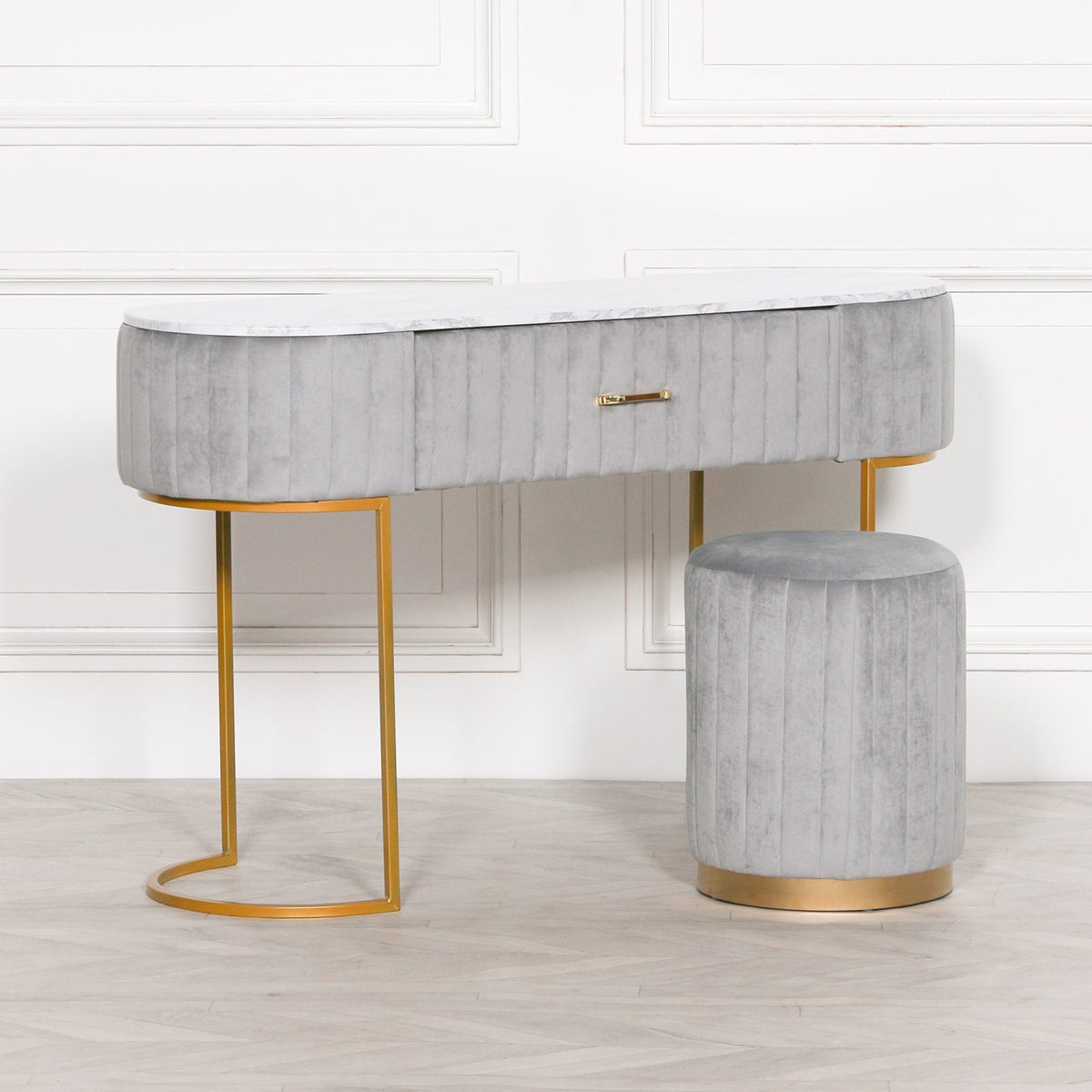 Grey Ribbed Velvet Dressing Table with Marble-Effect Top & Gold Base — 121cm Dressing Table CasaFenix
