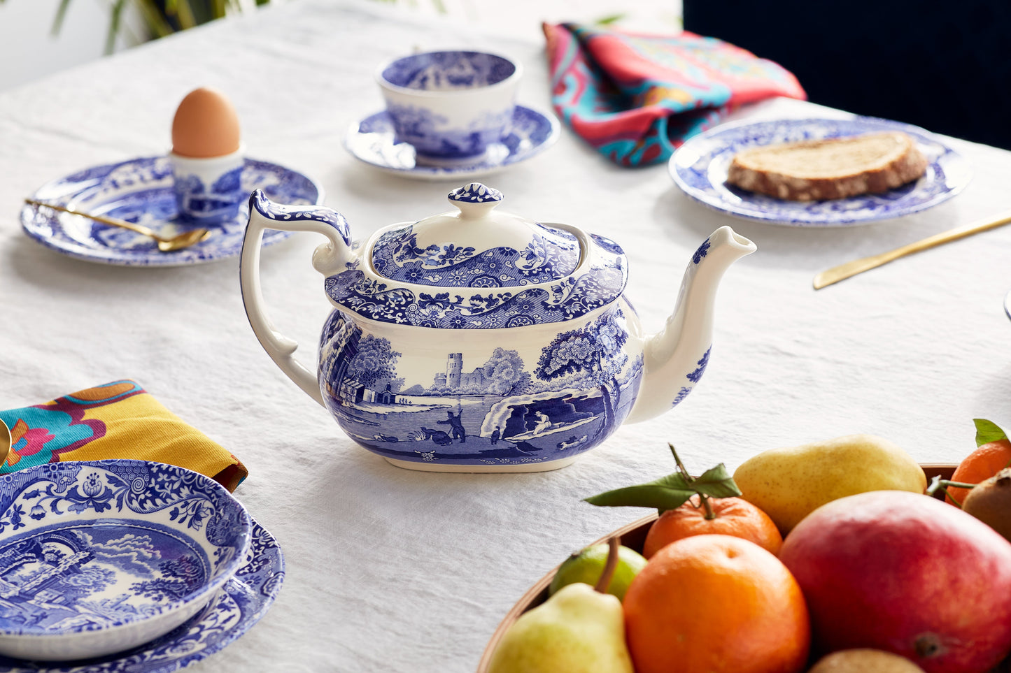 Blue Italian Porcelain Teapot – Classic Spode Blue Italian Design dinnerware CasaFenix