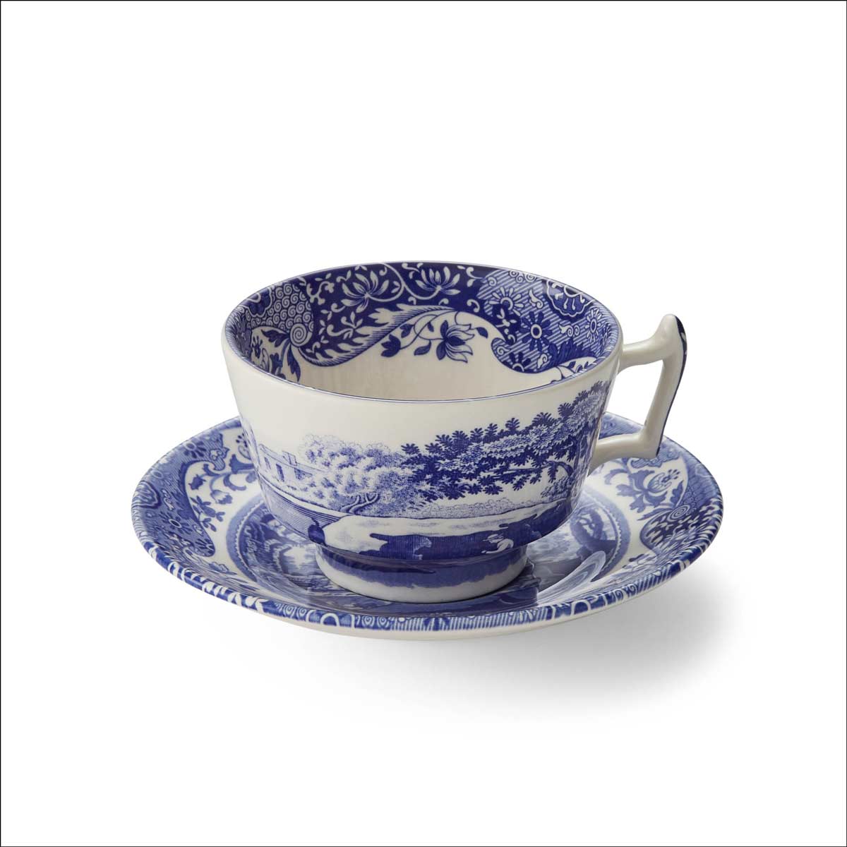 Blue Italian Cups & Saucers Set – Classic Blue & White Porcelain dinnerware CasaFenix