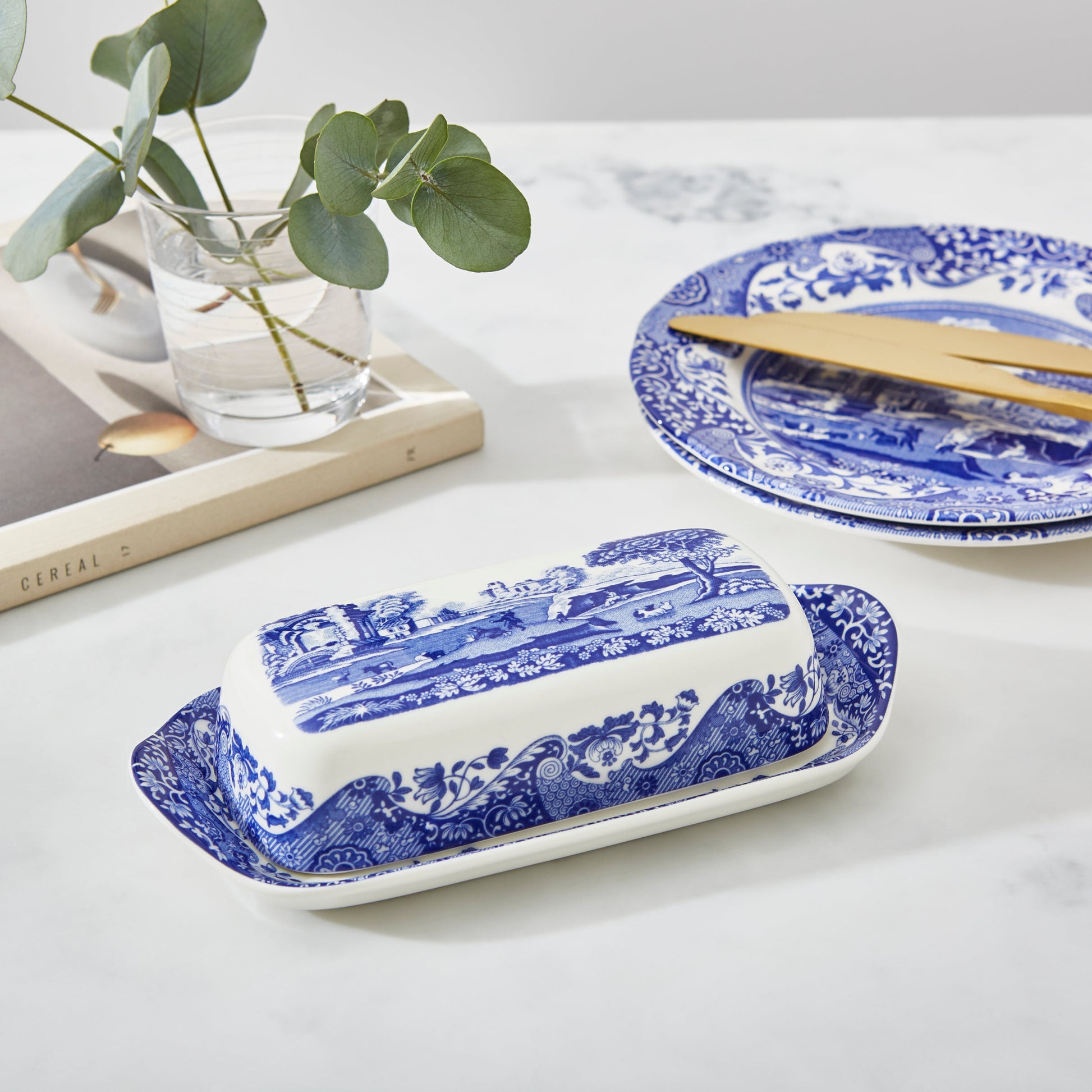 Blue Italian Butter Dish 20x10cm – Porcelain with Imari Oriental Border dinnerware CasaFenix