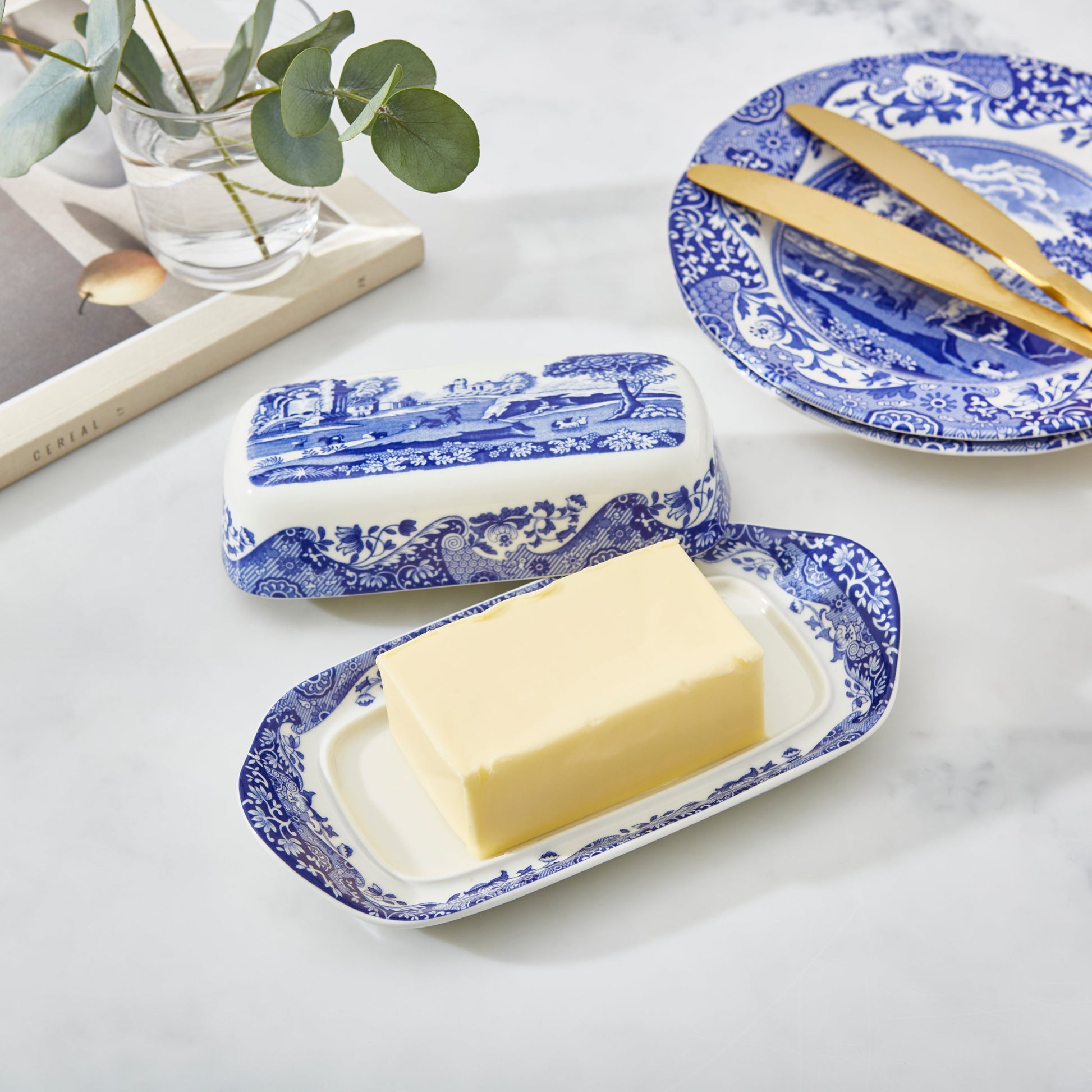 Blue Italian Butter Dish 20x10cm – Porcelain with Imari Oriental Border dinnerware CasaFenix