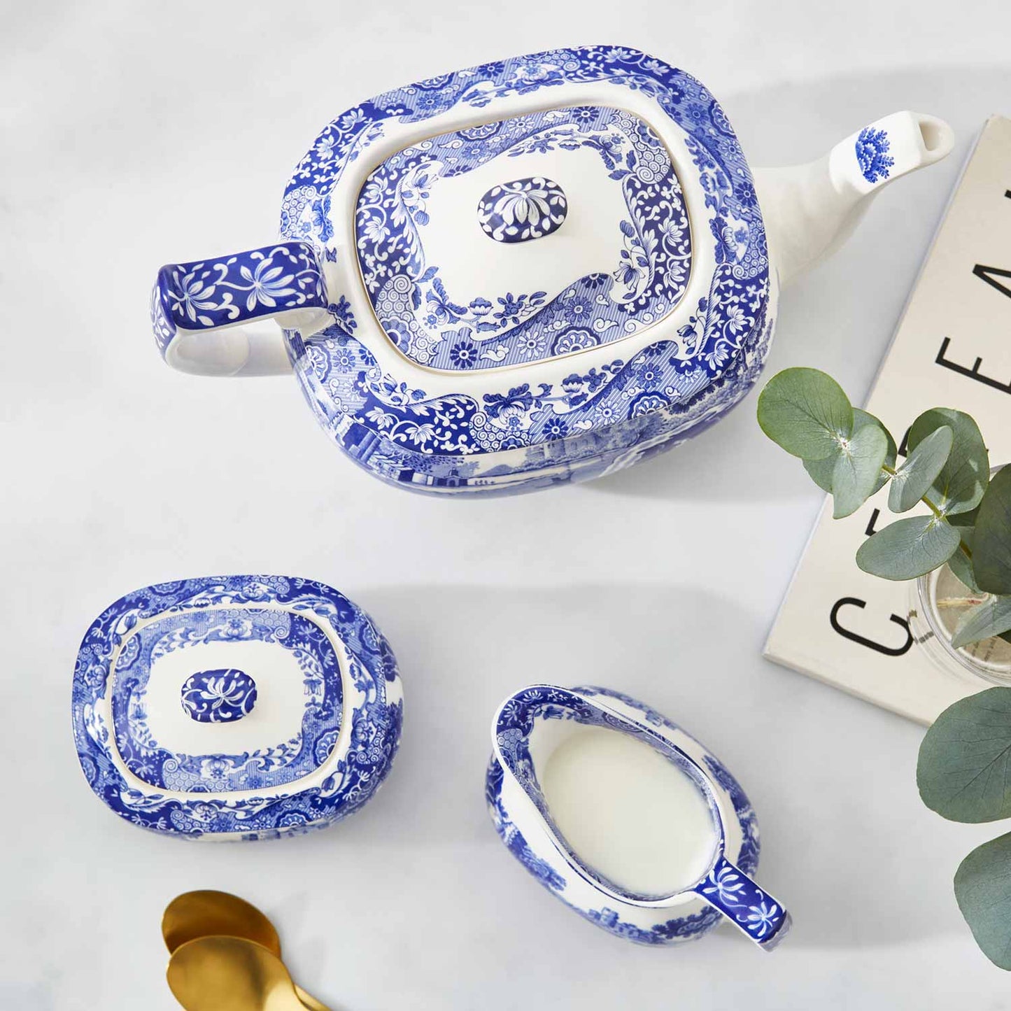 Blue Italian Cream Jug – Porcelain Blue Italian Afternoon Tea Accessory dinnerware CasaFenix