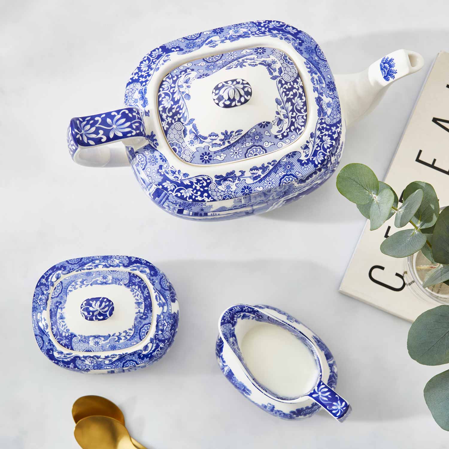 Blue Italian Cream Jug – Porcelain Blue Italian Afternoon Tea Accessory dinnerware CasaFenix