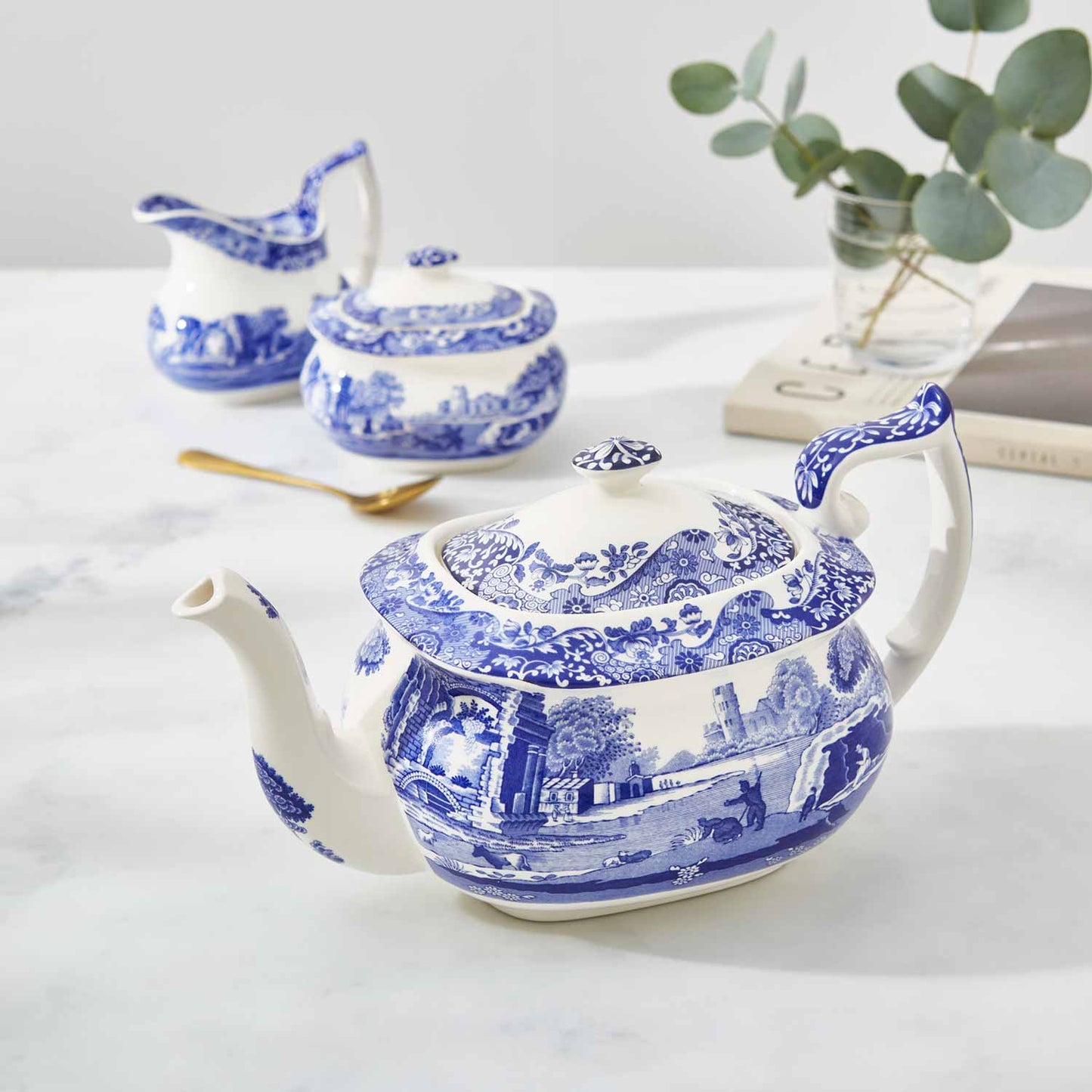 Blue Italian Porcelain Teapot – Classic Spode Blue Italian Design dinnerware CasaFenix