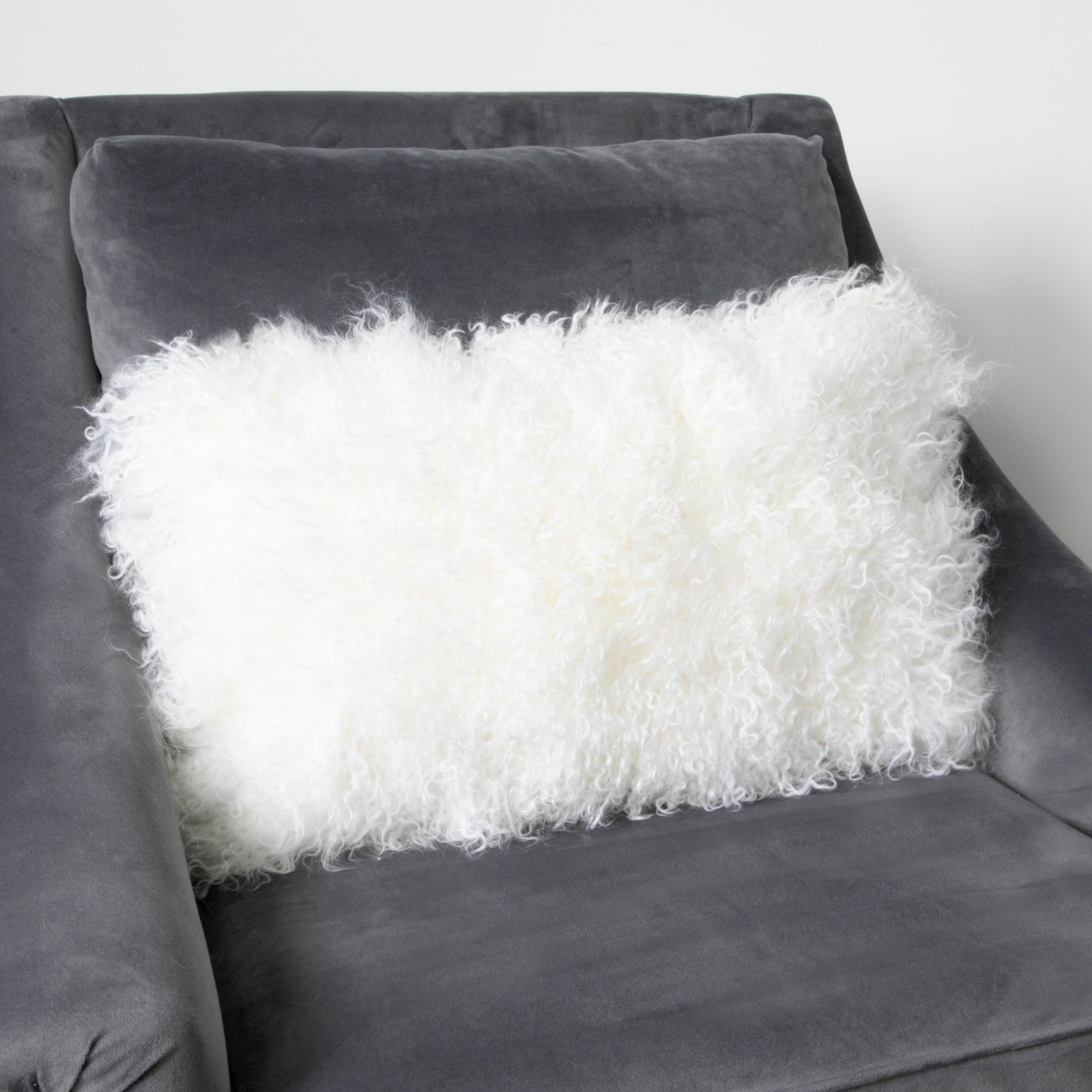 Natural Curly Sheepskin Cushion 30x50cm - CasaFenix