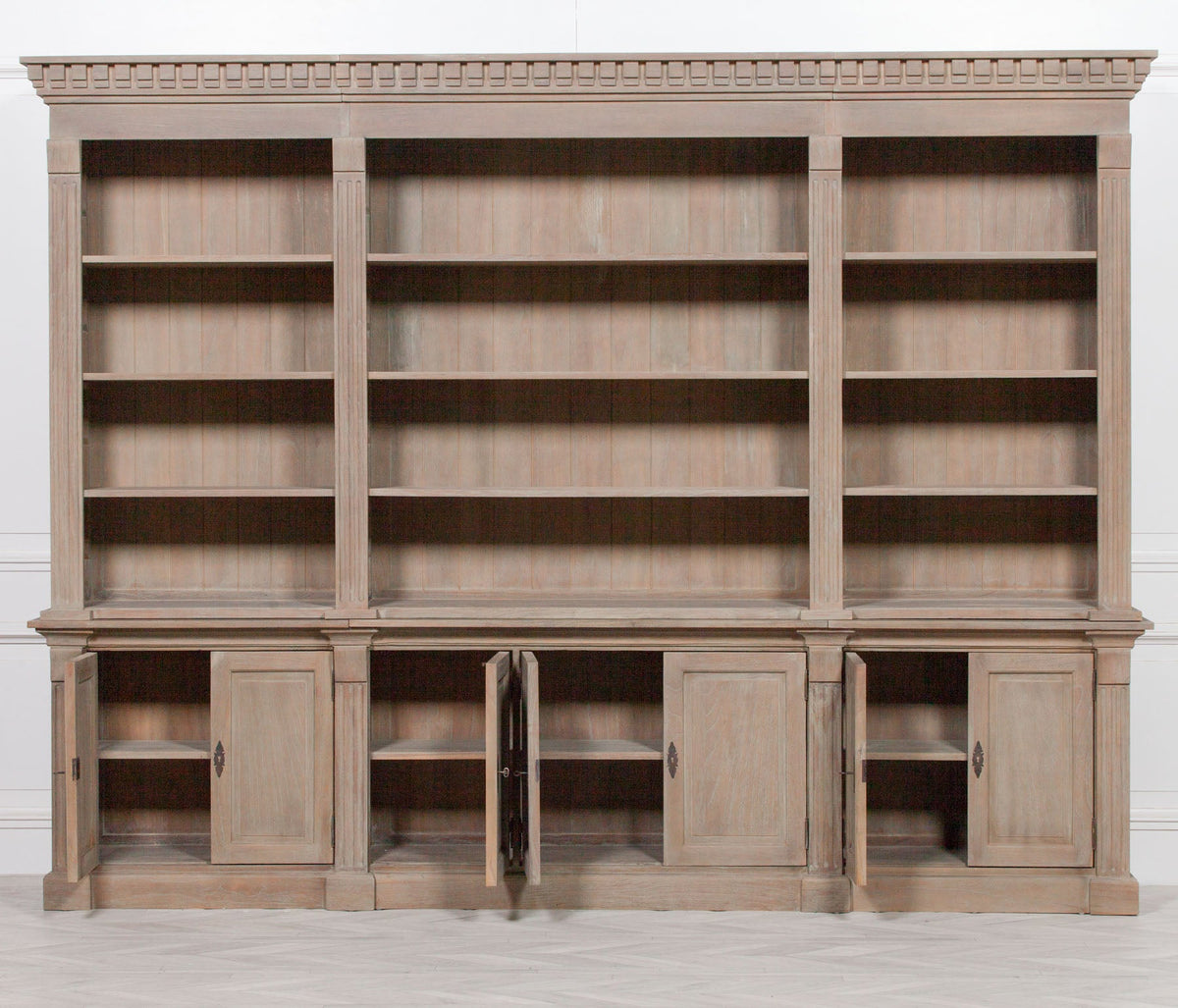 Extra Large White Cedar Triple Bookcase — 311.5cm Wide, Open Shelving Bookcase CasaFenix