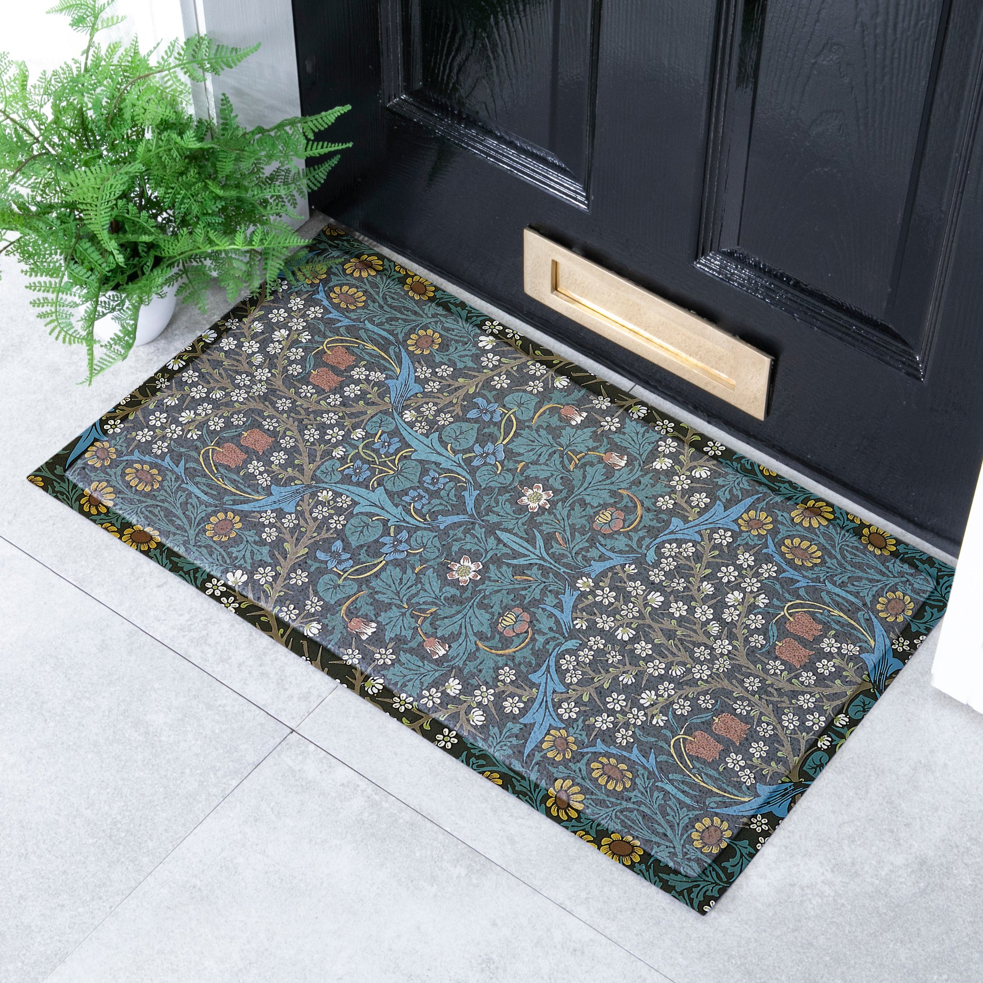 William Morris Tulips Indoor Outdoor Doormat (70 x 40cm) Doormats CasaFenix