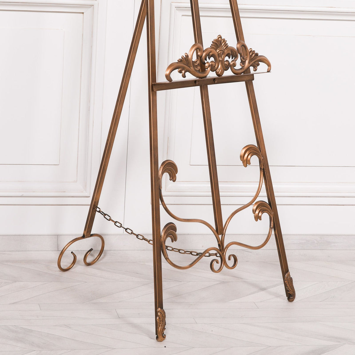 Antiqued Gold Metal Easel 165cm Easel CasaFenix