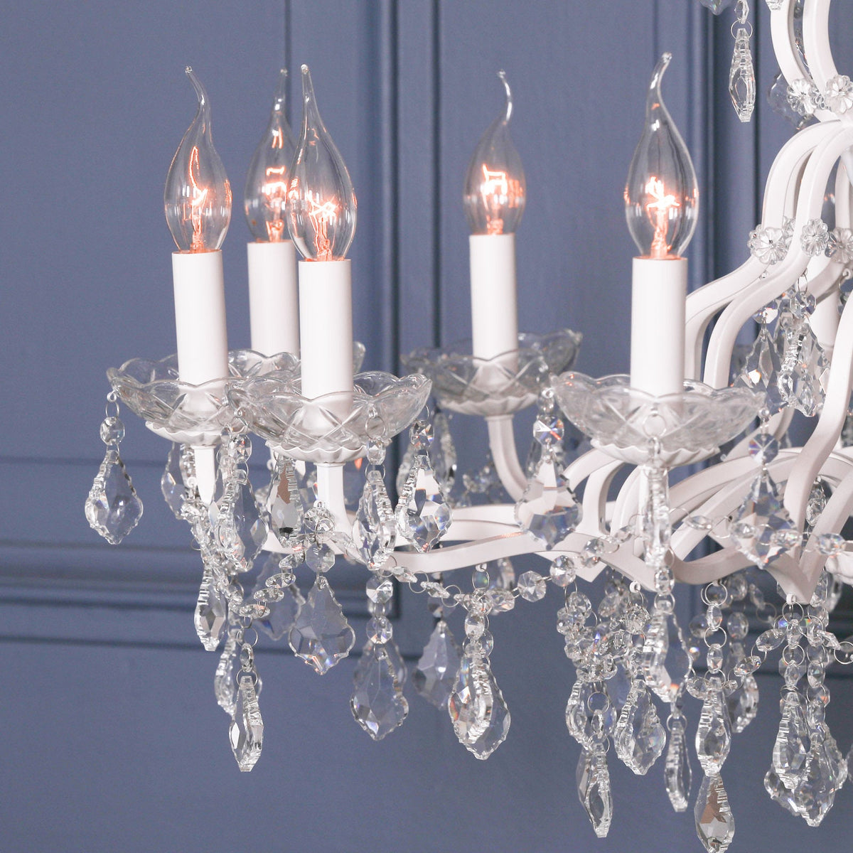 White 12 Branch Shallow Cut Glass Chandelier Chandelier CasaFenix