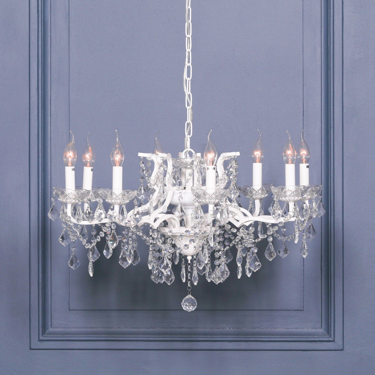 White 8-Branch Cut Glass Chandelier — 76cm Wide Chandelier CasaFenix