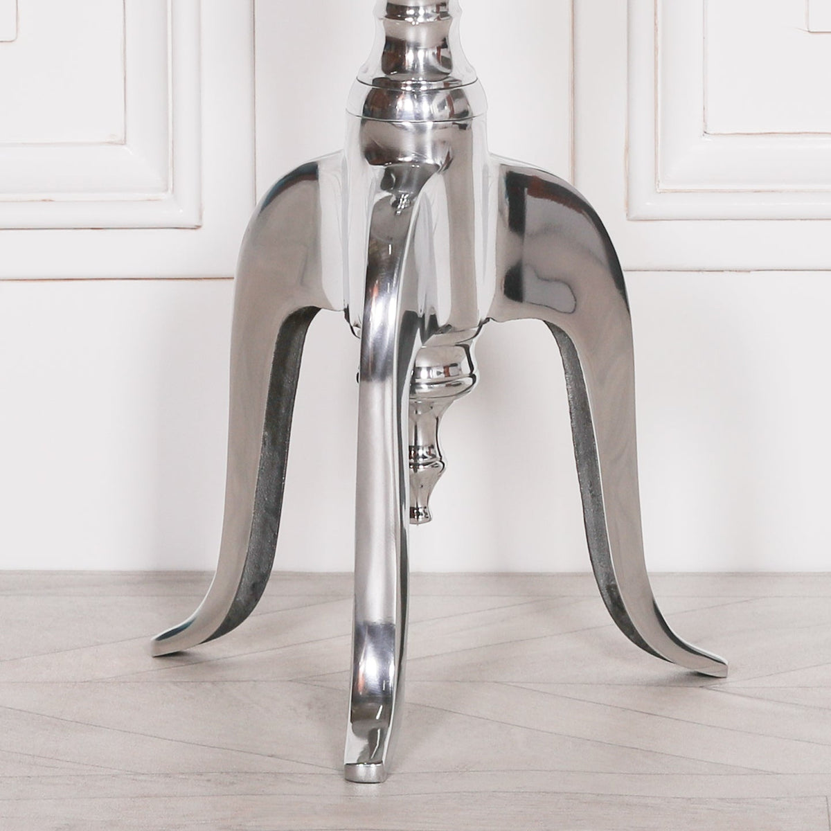 Aluminium Round Side Table Side Table CasaFenix