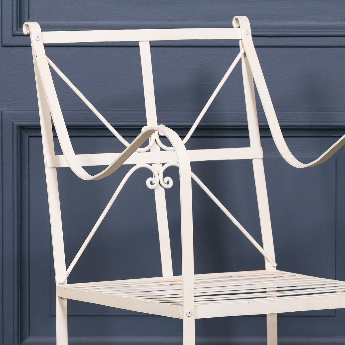 Distressed Cream Iron Garden Dining Chair with Arms Dining chair CasaFenix