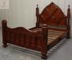 Gothic Style Solid Mahogany Bed Ecclesiastical Design - CasaFenix