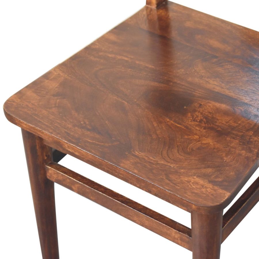 Classic Chestnut Dining Chair Dining chair CasaFenix