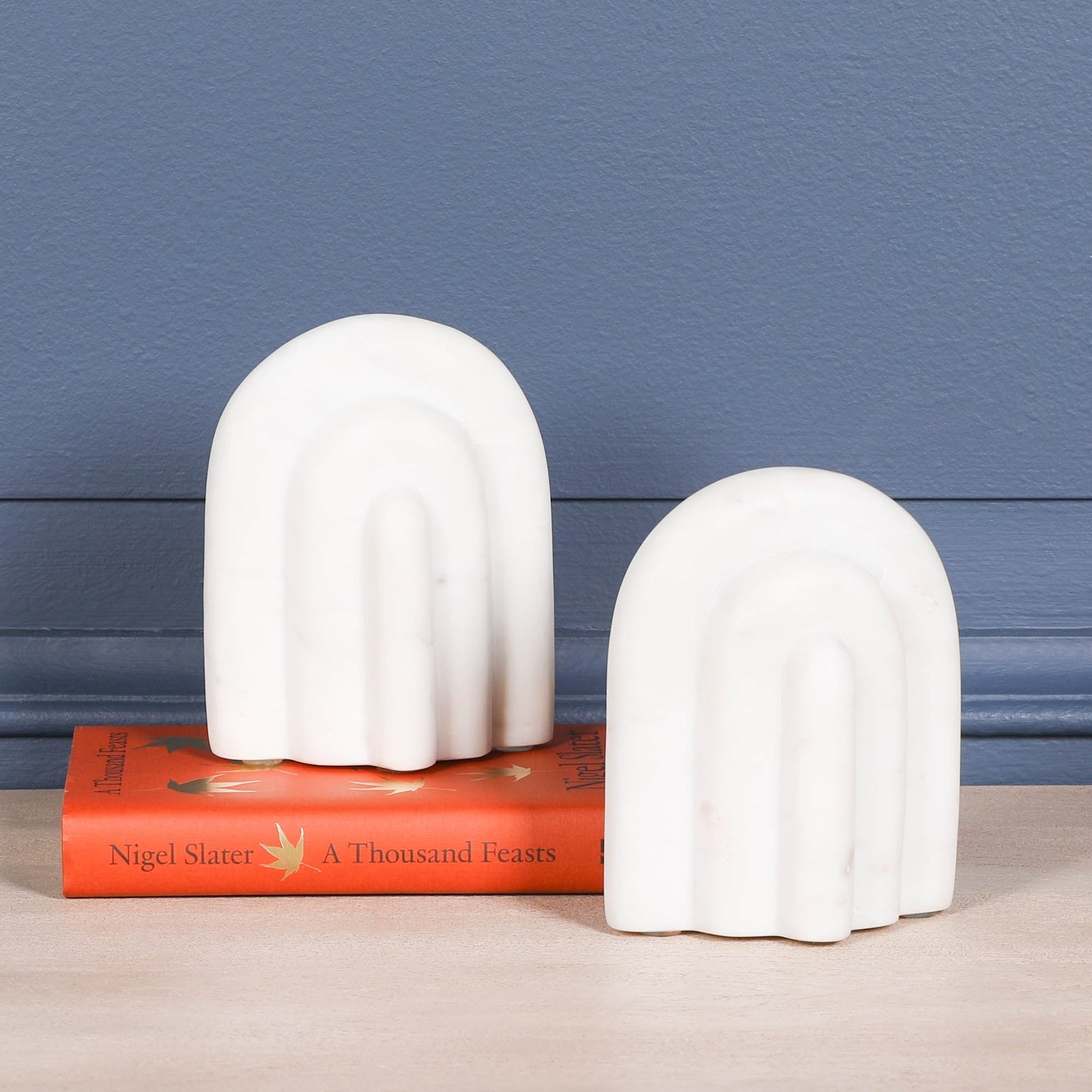 Natural White Marble Bookends bookends CasaFenix