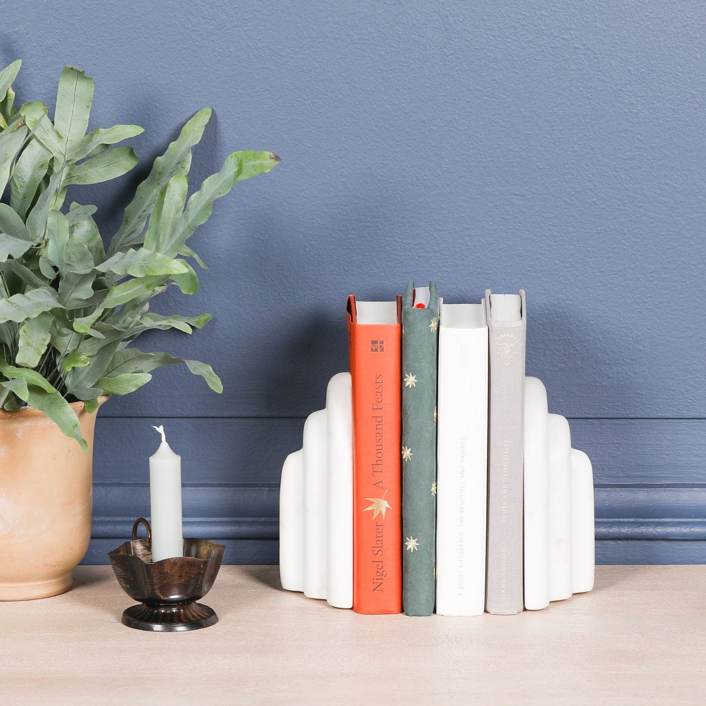 Natural White Marble Bookends bookends CasaFenix