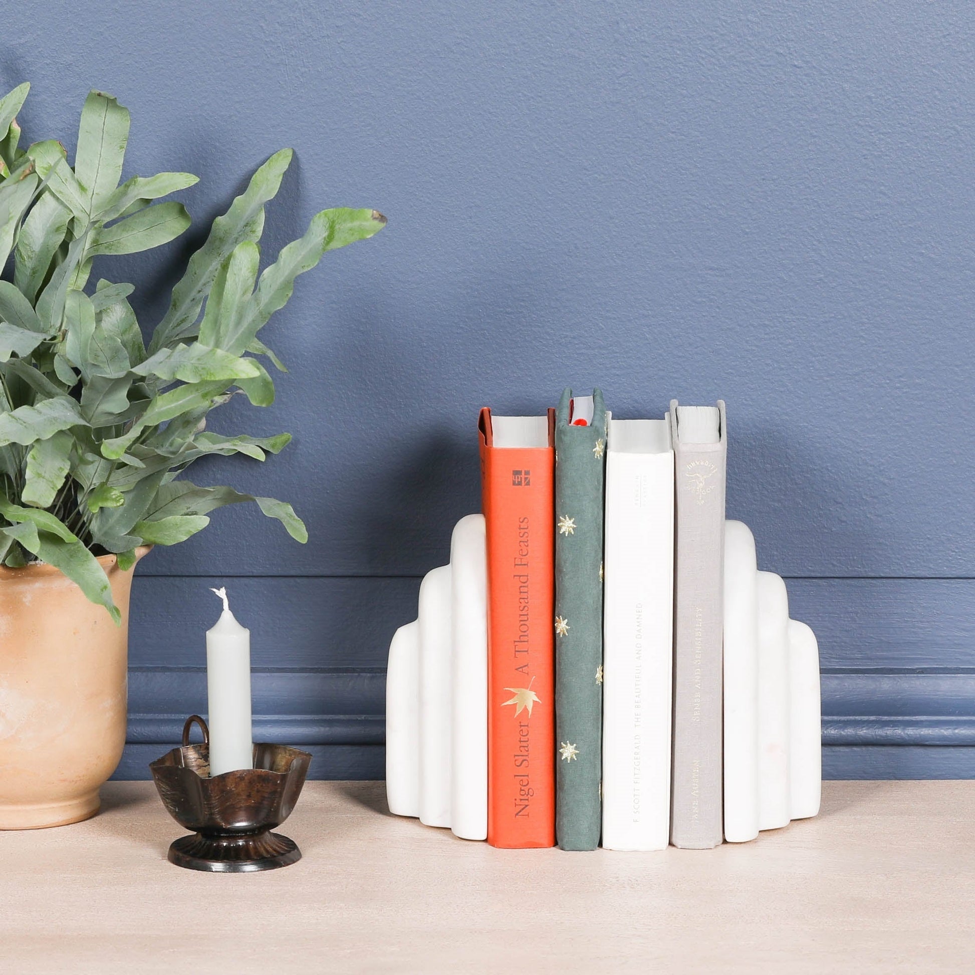 Natural White Marble Bookends bookends CasaFenix