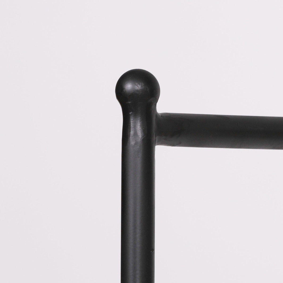 Black Iron Four-Poster Bed with Curtain Ring and Acacia Slats | King 5ft Beds & Bed Frames CasaFenix