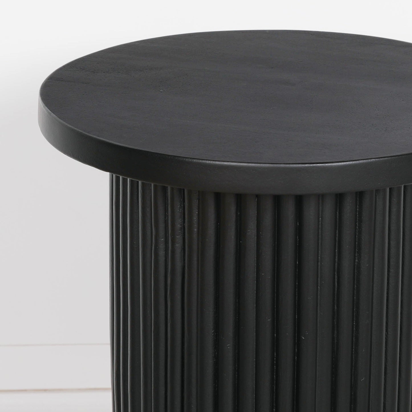 Ribbed Black Round Side Occasional Table  CasaFenix