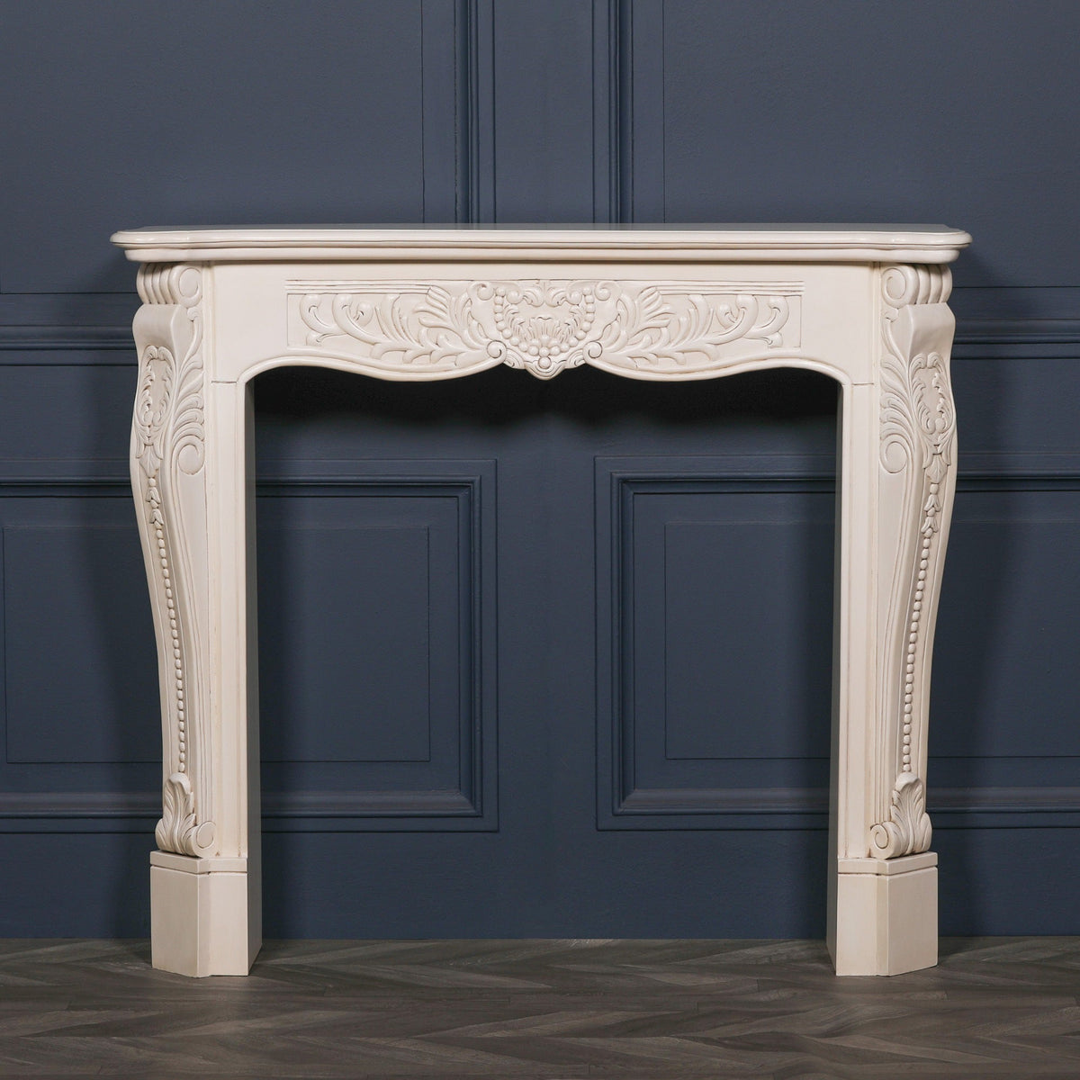 Aged Ivory Hand-Carved Mahogany Wood Fire Surround and Mantel Fire surround CasaFenix