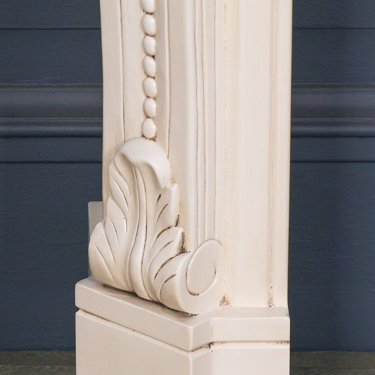 Aged Ivory Hand-Carved Mahogany Wood Fire Surround and Mantel Fire surround CasaFenix