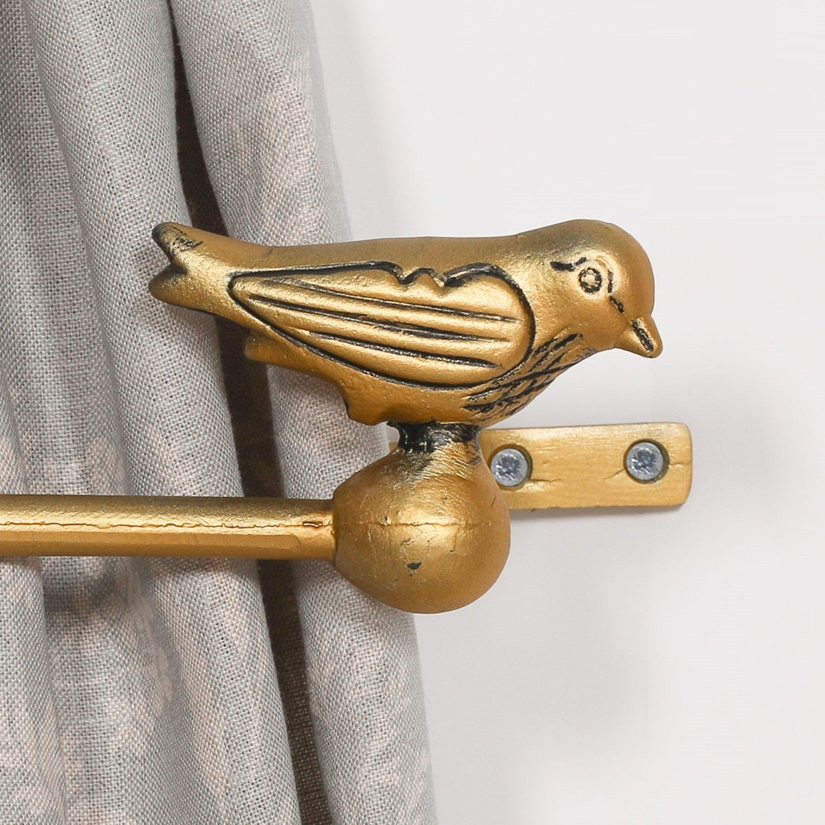Gold Cast Iron Decorative Bird Curtain Holder Set Curtain Holder CasaFenix