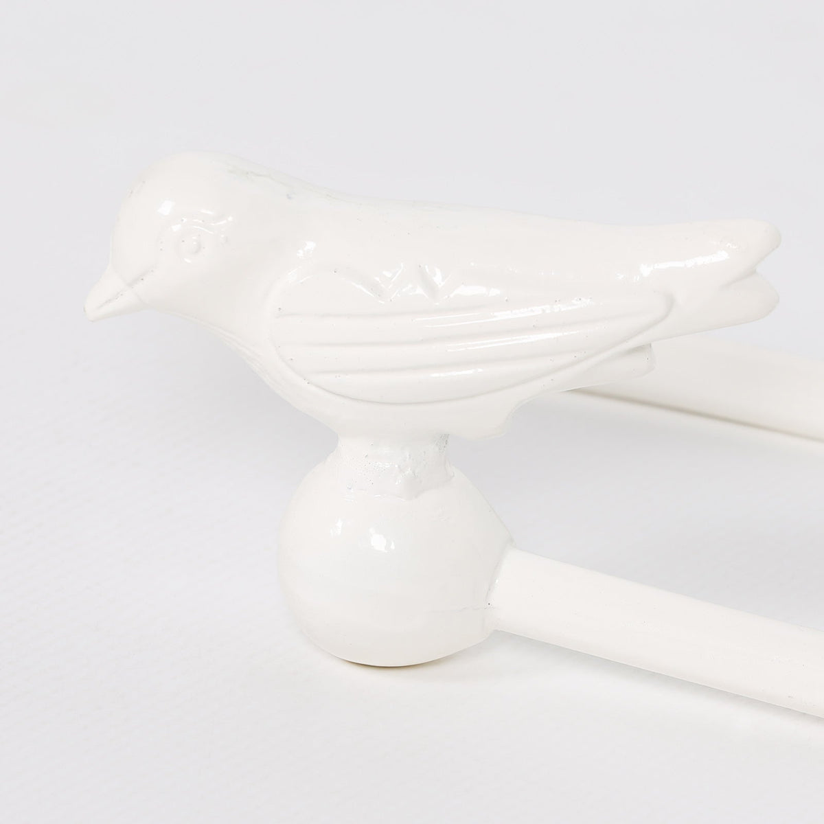 White Cast Iron Decorative Bird Curtain Holdbacks, Pair Curtain Holder CasaFenix