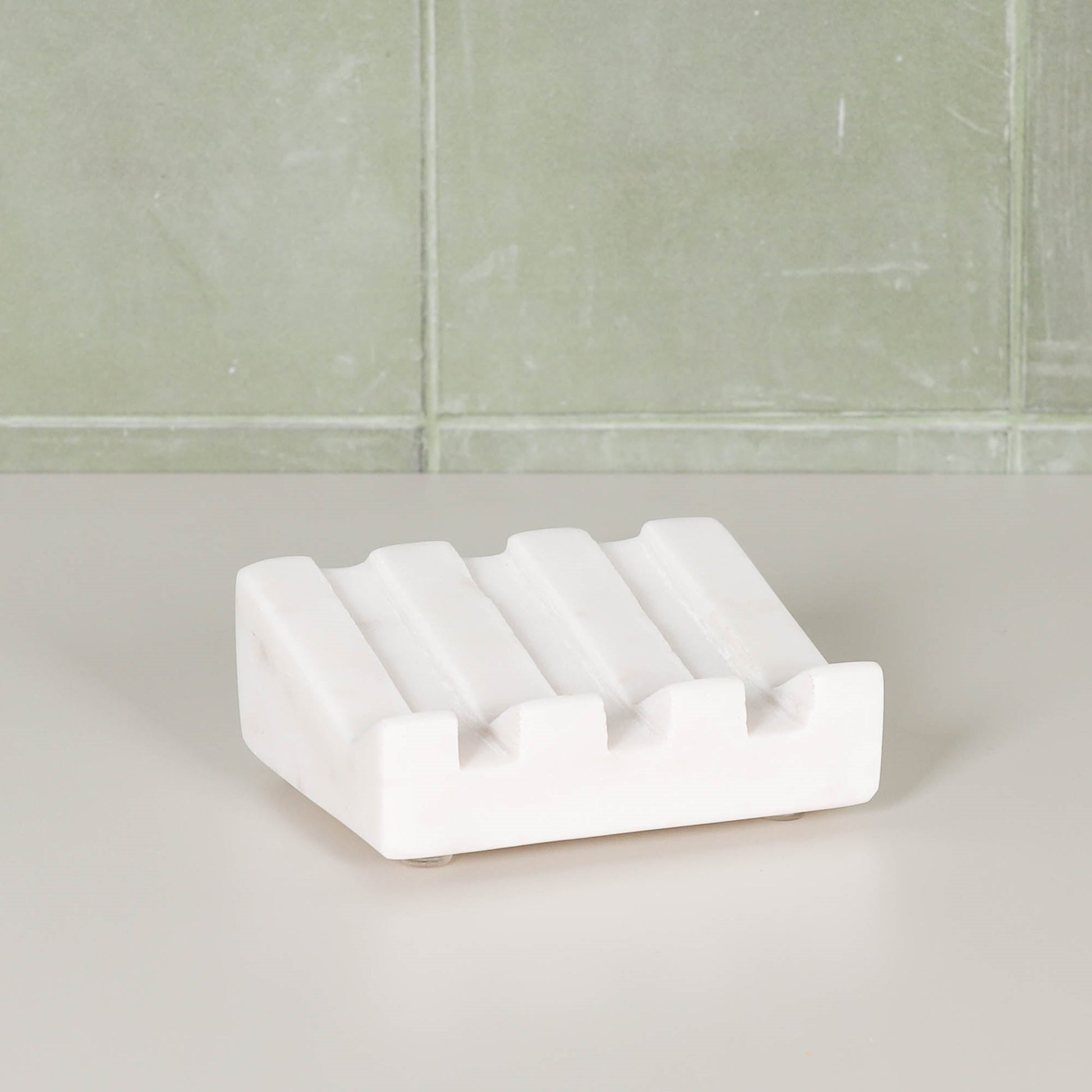 White Marble Grooved Soap Holder  CasaFenix