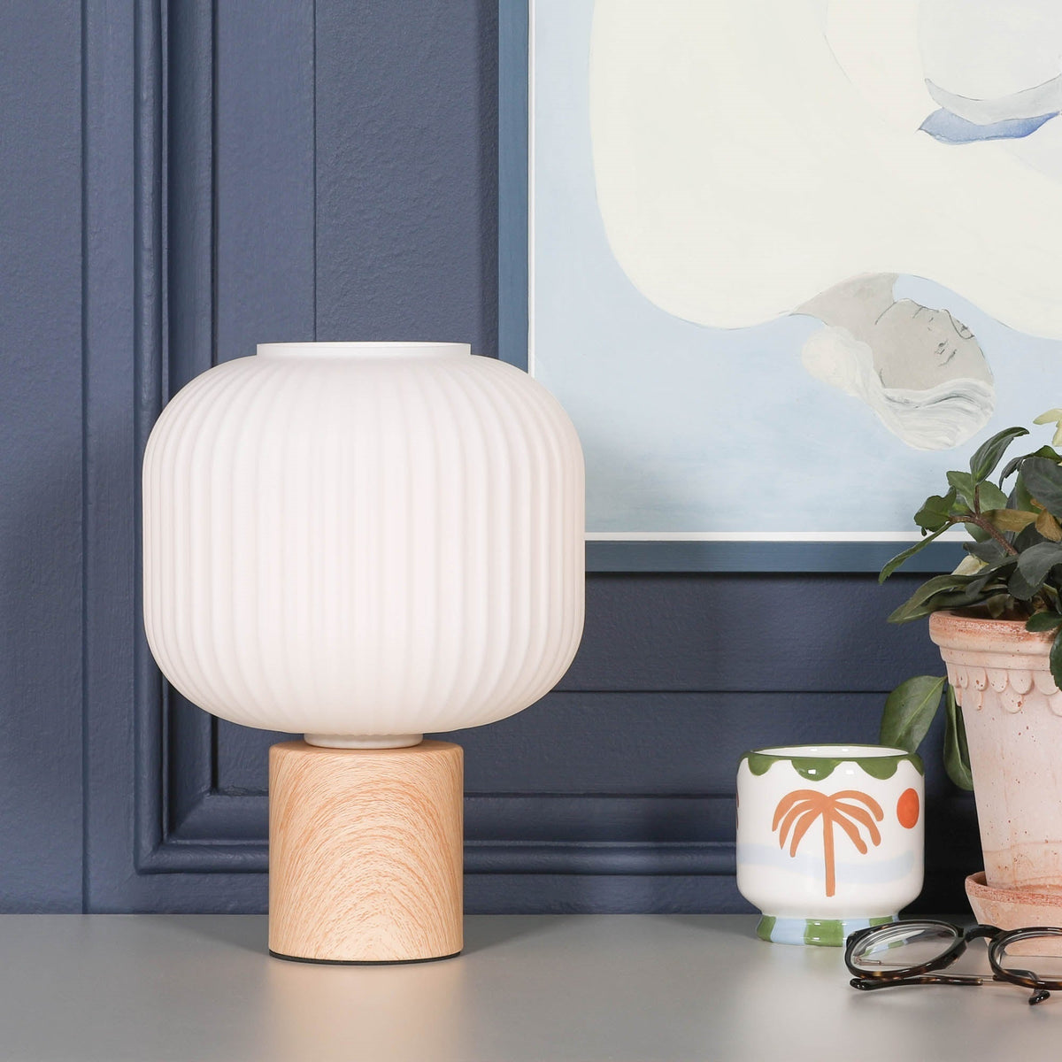Ribbed Glass Shade Table Lamp With Wooden Style Base Lamp CasaFenix