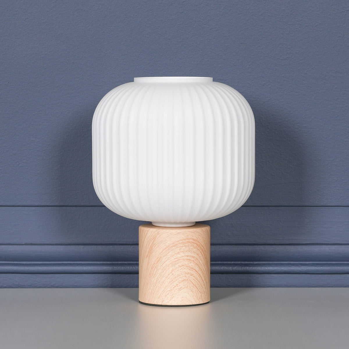 Ribbed Glass Shade Table Lamp With Wooden Style Base Lamp CasaFenix