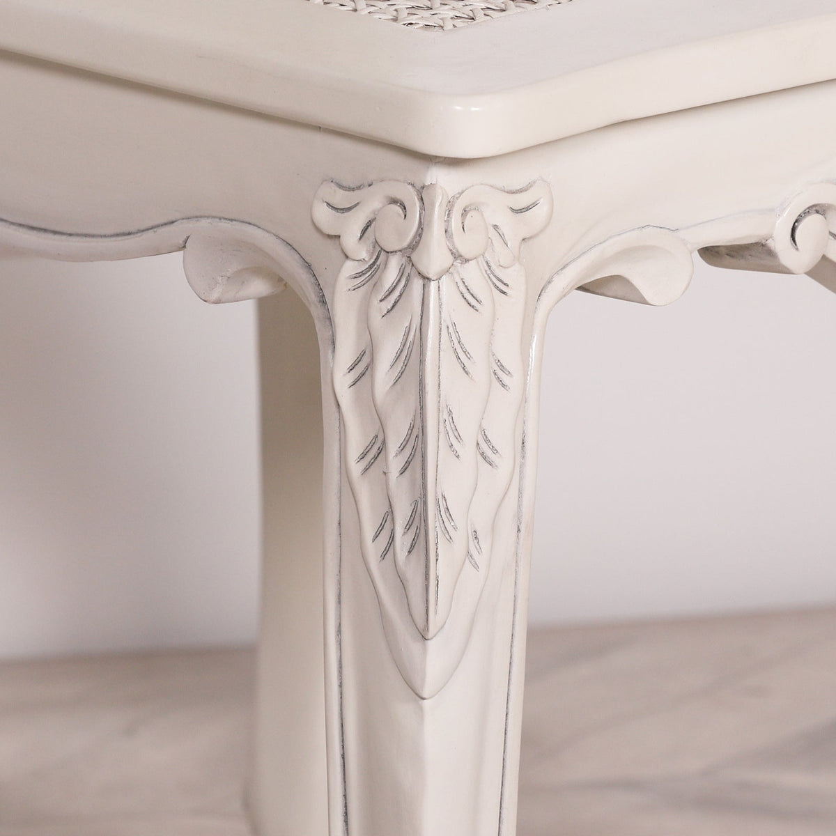 French Antique Off-White Rattan Chair with Cabriole Legs Dining chair CasaFenix