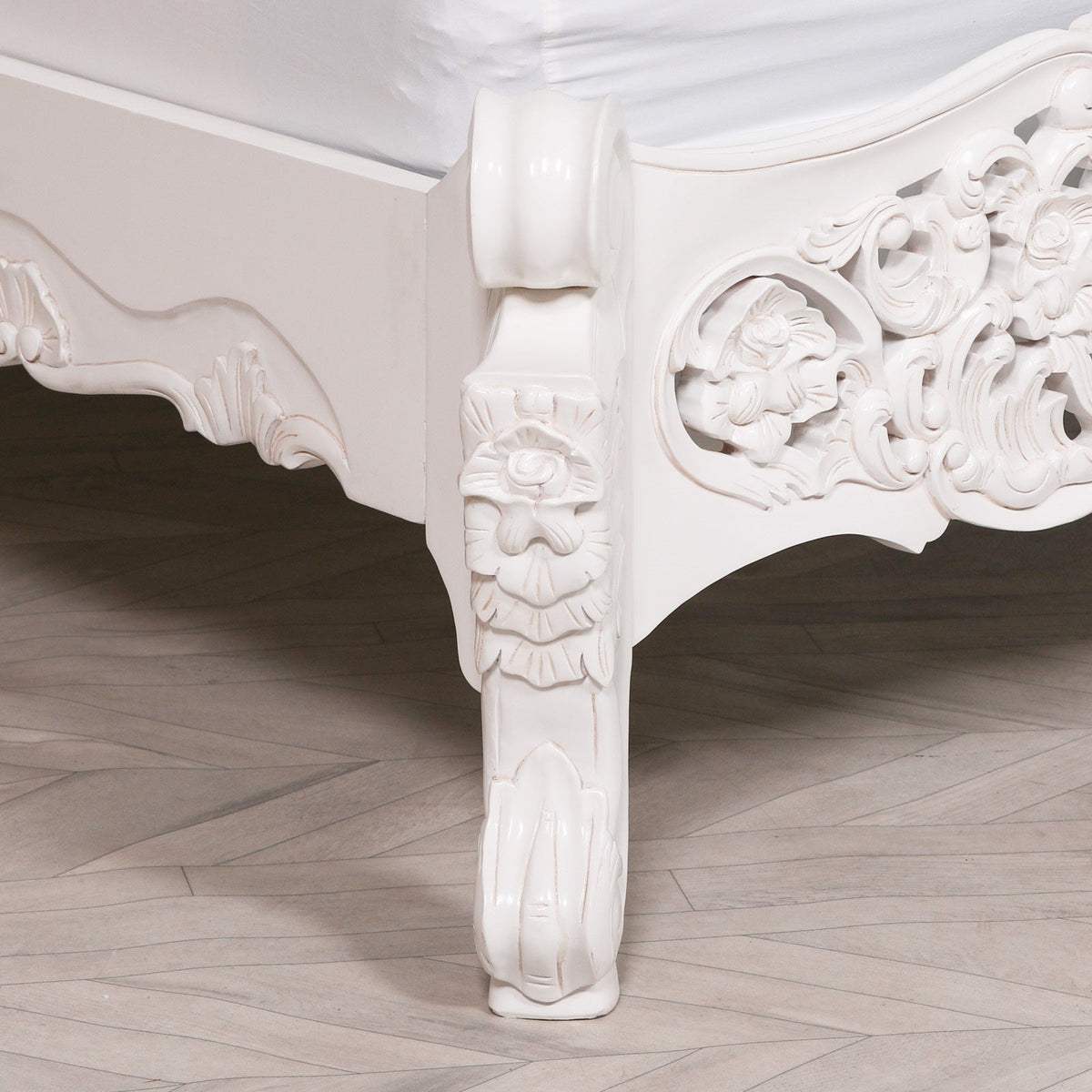 French Rococo Off-White Hand-Carved King Size Bed Frame 5ft Beds & Bed Frames CasaFenix