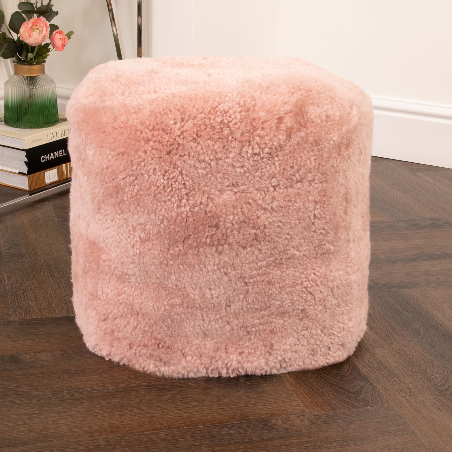 Pink Short Pile Sheepskin Pouf 40cm Diameter - CasaFenix
