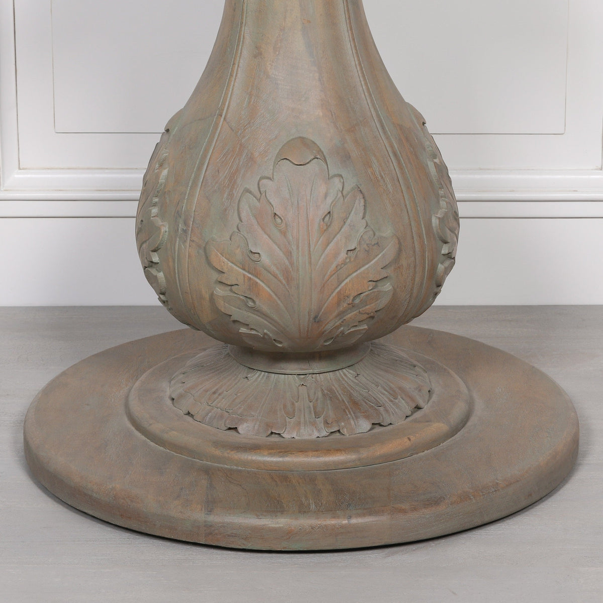 Round Hardwood Dining Table with Acorn-Carved Base 150cm Rustic Wash Dining table CasaFenix