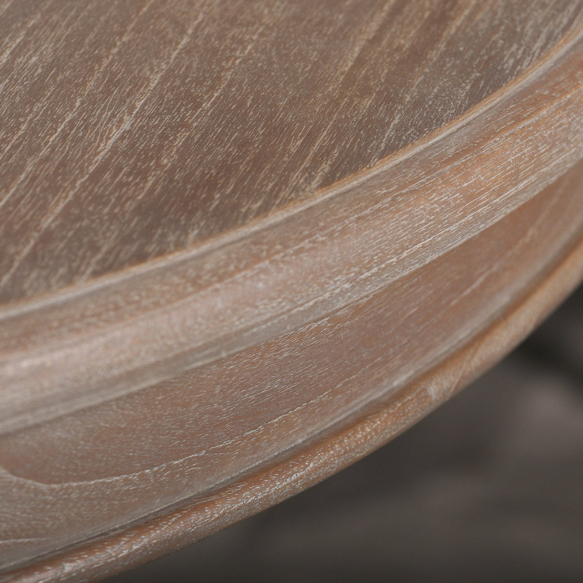 Round Reclaimed Cedar Dining Table with Acorn Pedestal Base 120cm Dining table CasaFenix
